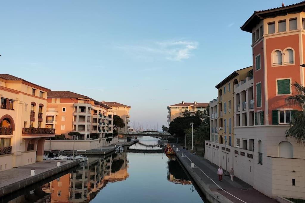 Apartment Beau Duplex A Port Frejus