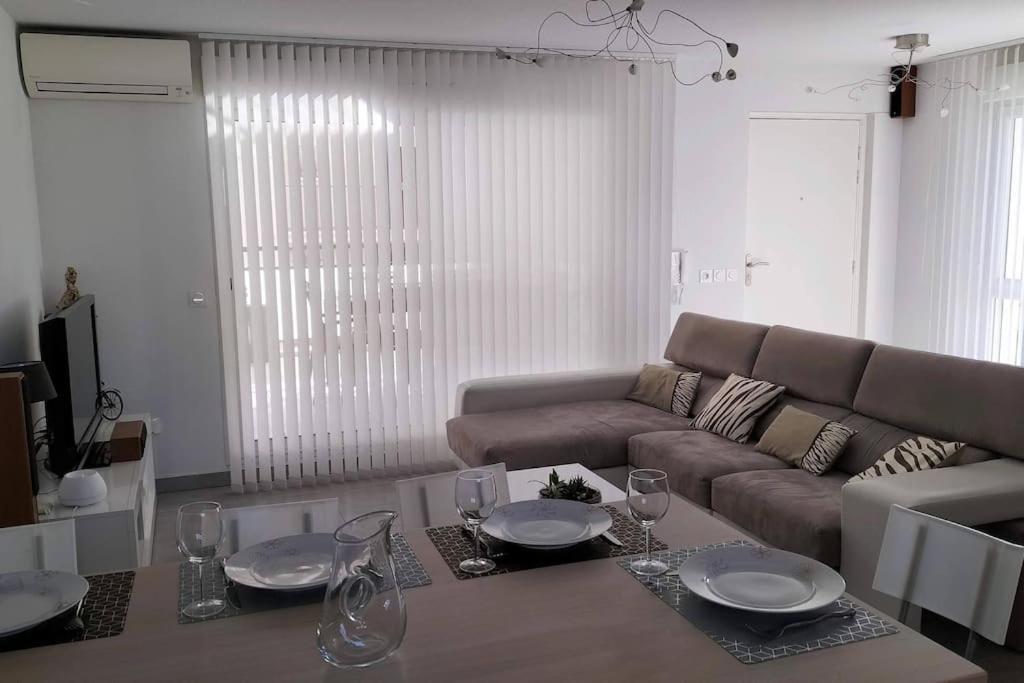 Beau Duplex A Port